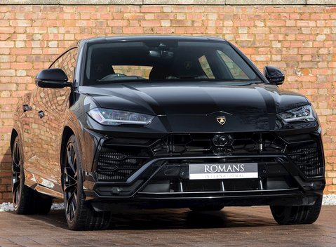 Lamborghini Urus 1