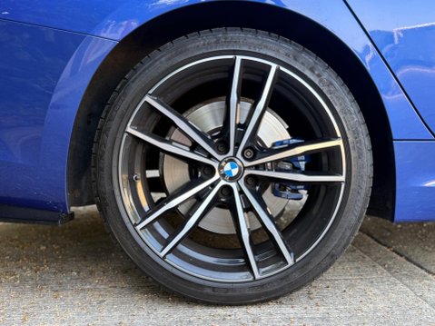 BMW 3 Series 2.0 320i M Sport Auto xDrive Euro 6 (s/s) 4dr 28