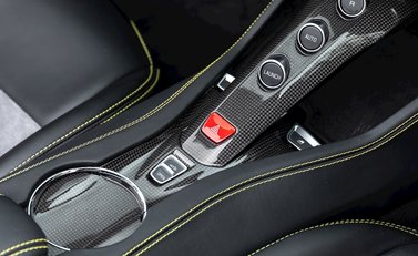 Ferrari California T 21