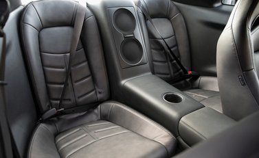 Nissan GT-R Prestige 13