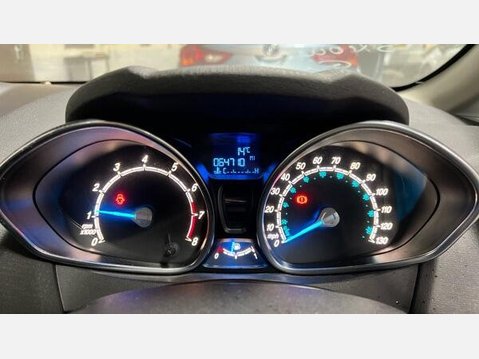 Ford Fiesta 1.0T EcoBoost Zetec Euro 5 (s/s) 5dr 7