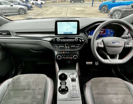 Ford Kuga 2.5 Kuga ST-Line X Phev CVT 5dr 2