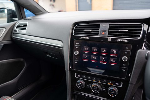 Volkswagen Golf 2.0 Golf GTi Performance TSi 5dr 13
