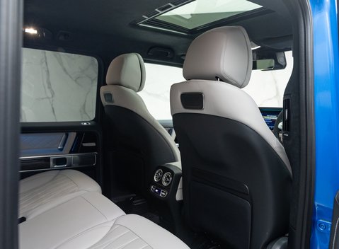 Mercedes-Benz G Class AMG G63 CARBON EDITION 21