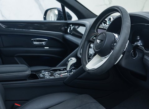 Bentley Bentayga V8 S 12