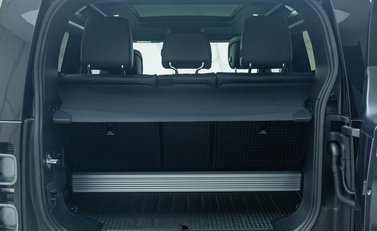 Land Rover Defender 90 V8 P525 43