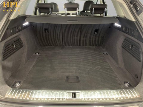 Audi Q8 50 Sport SUV 5dr Electric Auto quattro 95kWh (11kW Charger) (340 ps) 21