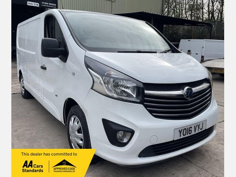 Vauxhall Vivaro 1.6 CDTi 2900 BiTurbo ecoFLEX Sportive L2 H1 Euro 5 (s/s) 5dr 1