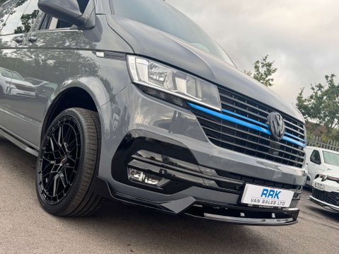 Volkswagen Transporter 2.0 TDI T30 Highline Kombi Double Cab 5dr Diesel DSG FWD SWB Euro 6 (s/s) ( 10