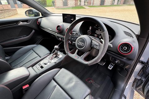Audi RS3 2.5 TFSI S Tronic quattro Euro 6 (s/s) 4dr 22