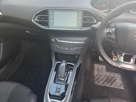 Peugeot 308 PURETECH S/S GT LINE ONLY 21,000 MILES FROM NEW 8
