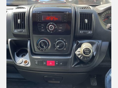 Peugeot Boxer 2.2 HDi 333 L1 H1 4dr 27