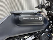 Husqvarna Svartpilen 125 2022 ONLY 6K MODERN CLASSIC FEEL 15BHP MOT OCTOBER 2027 17