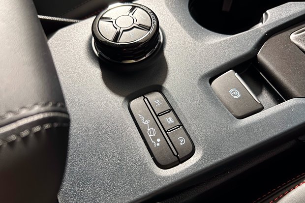 Ford Ranger RAPTOR ECOBOOST. NOW SOLD. SIMILAR REQUIRED. PLEASE CALL 01903 254 800. 5