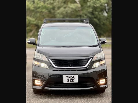 Toyota Vellfire V6 Sunroof 7