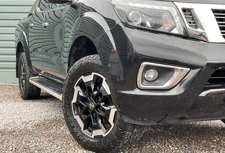 Nissan Navara DCI TEKNA SHR DCB