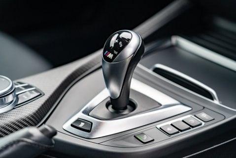 BMW M2 COMPETITION 13