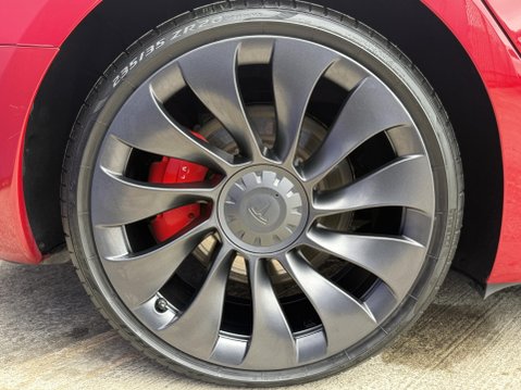 Tesla Model 3 (Dual Motor) Performance Saloon 4dr Electric Auto 4WDE (Performance Upgrade 15