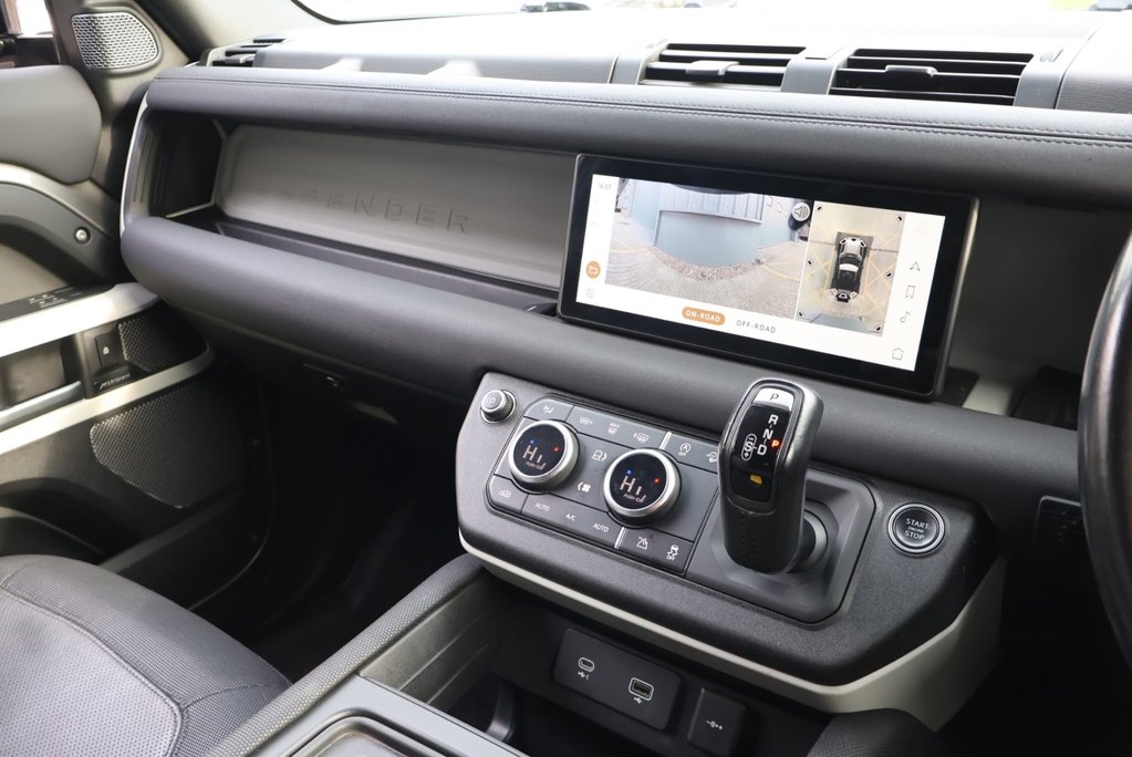 Land Rover Defender 90 X-DYNAMIC SE MHEV styled By seeker Huge spec Price match offer  24