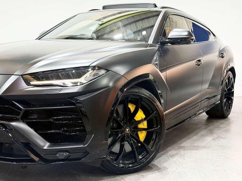 Lamborghini Urus 4.0 V8 BiTurbo SUV 5dr Petrol Auto 4WD Euro 6 (650 ps) 13