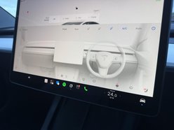 Tesla Model 3 (Dual Motor) Performance Saloon 4dr Electric Auto 4WDE (Performance Upgrade 44