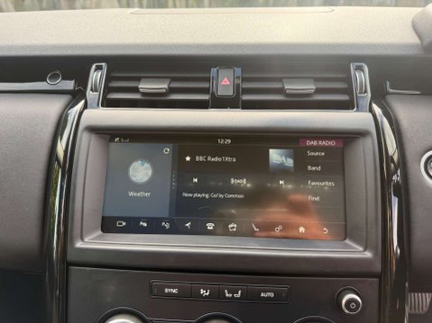 Land Rover Discovery 3.0 Discovery Anniversary Edition SDV6 Auto 4WD 5dr 49