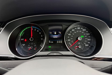Volkswagen Passat GTE DSG - VAT Q - 1 OWNER - PLUG IN HYBRID - 3 IN STOCK 47