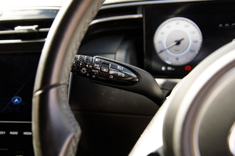 Hyundai TUCSON T-GDI SE CONNECT 12