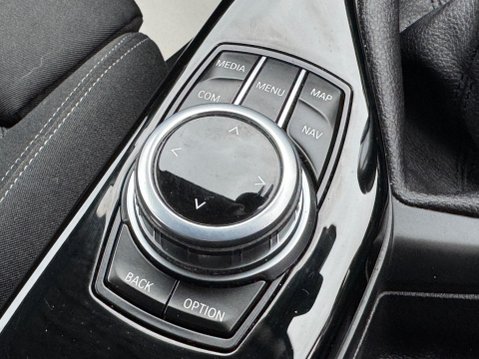 BMW 1 Series 2.0 118d Sport Euro 6 (s/s) 5dr 31