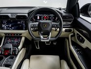 Lamborghini Urus 4.0 V8 BiTurbo 25.9kWh SE SUV 5dr Petrol Plug-in Hybrid Auto 4WD Euro 6 (80 34