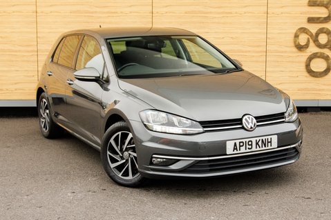 Volkswagen Golf MATCH TSI EVO DSG 1