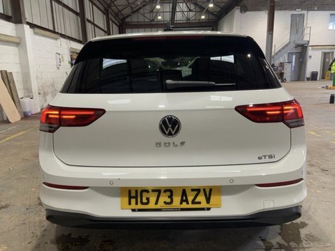 Volkswagen Golf LIFE ETSI DSG 6