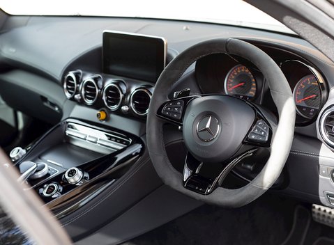 Mercedes-Benz AMG GT R GT R 11