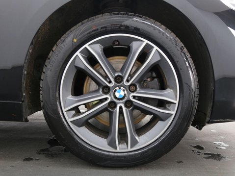 BMW 2 Series 1.5 218i Sport Euro 6 (s/s) 5dr 26