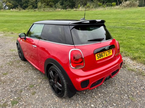 Mini Hatch 2.0 John Cooper Works Auto Euro 6 (s/s) 3dr 5