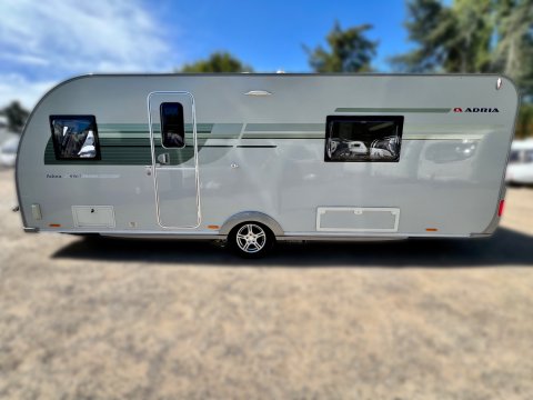 Adria Adora Thames 613 UT 10