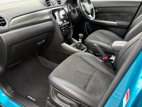 Suzuki Vitara 1.4 Boosterjet 48V Hybrid SZ5 5dr 2