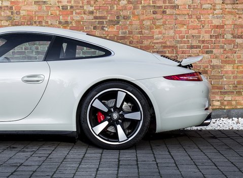 Porsche 911 50th Anniversary Edition 6
