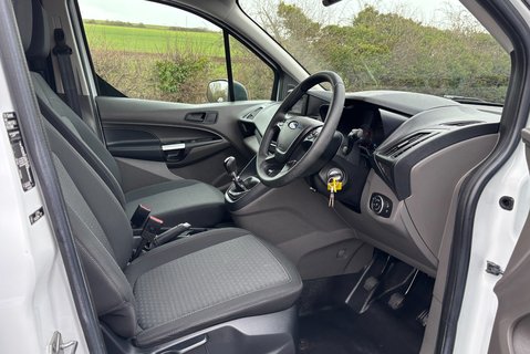 Ford Transit Connect 230 Trend L2 120 ps Dciv - Air Con / 5 Seats 18