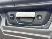 Nissan Navara 2.3 Navara Tekna dCi 4WD 5dr 44