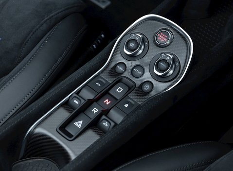 McLaren 600 Spider 19