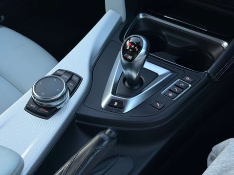 BMW M4 3.0 M4 Semi-Auto 2dr 38