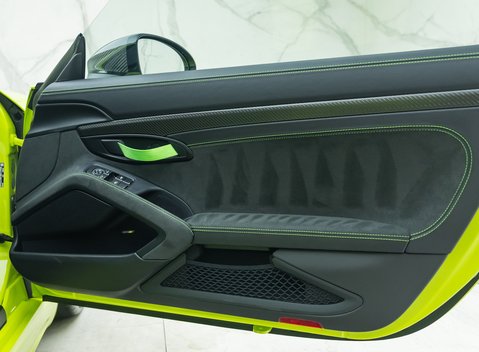 Porsche Cayman GT4 RS (718) 25