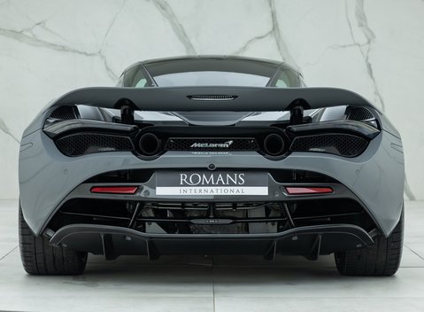 McLaren 720S Performance 8