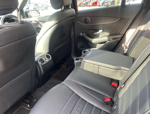 Mercedes-Benz GLC 2.0 GLC 300 AMG Line Premium D 4Matic Auto 4WD 5dr 35