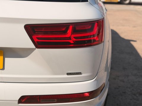 Audi Q7 3.0 TDI V6 S line Tiptronic quattro Euro 6 (s/s) 5dr 15