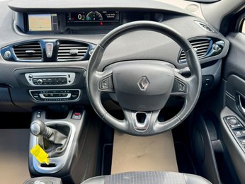 Renault Grand Scenic 1.5 dCi ENERGY Dynamique TomTom Euro 5 (s/s) 5dr
