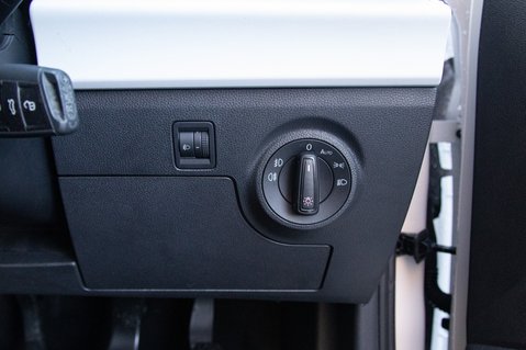 SEAT Ibiza TSI SE 16