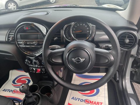 Mini Hatch 1.5 Cooper Euro 6 (s/s) 3dr 19