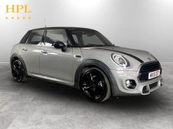 Mini Hatch 1.5 Cooper Sport Hatchback 5dr Petrol Manual Euro 6 (s/s) (136 ps) Air Con